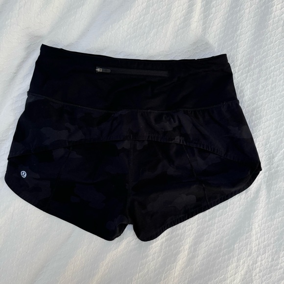 Lululemon Speed Up High Rise Lined Short - Picture 2 of 3